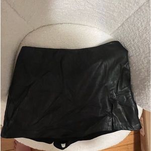 Amanda Uprichard Skort